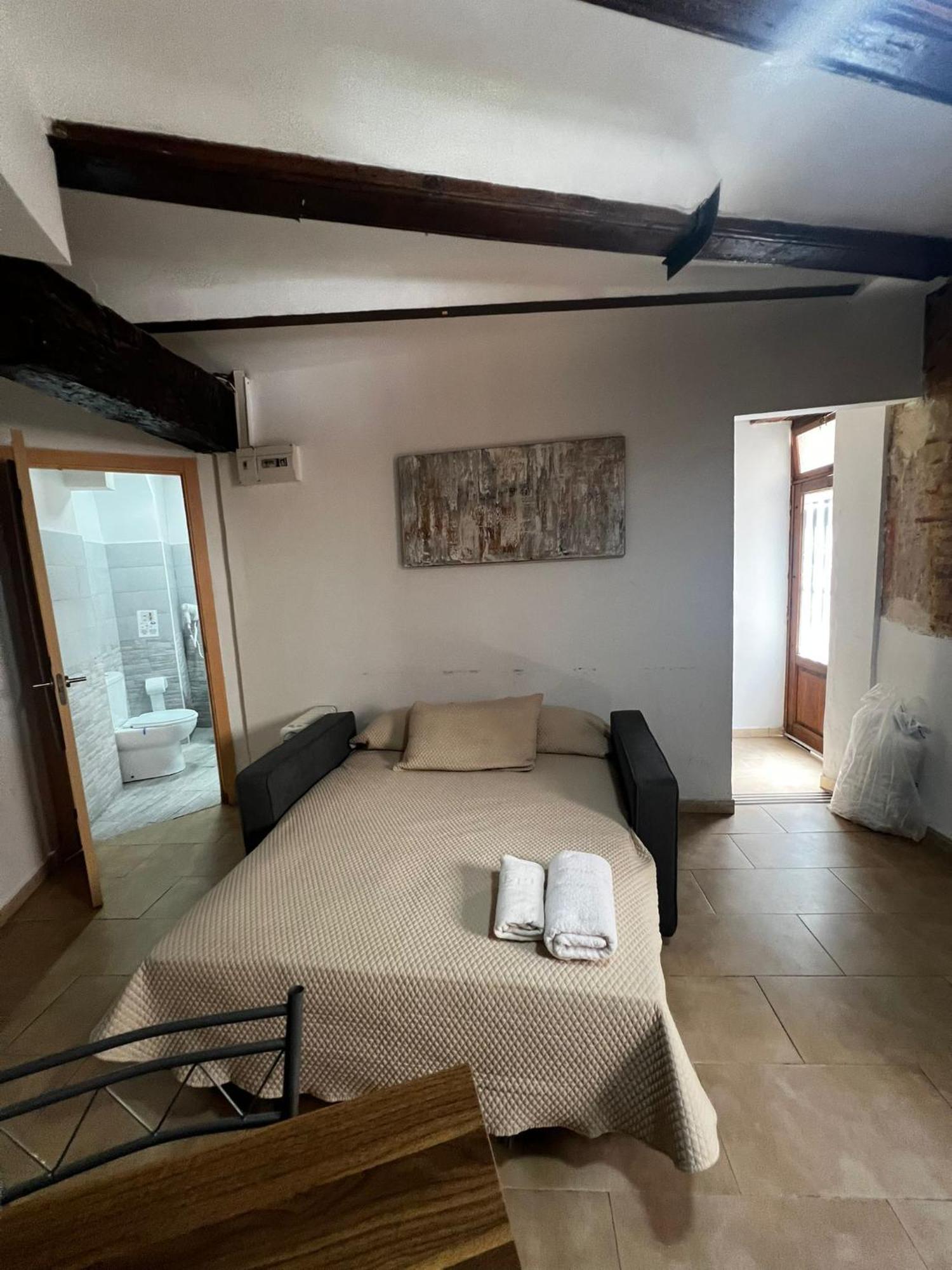 Planta Baja Carrer De Murillo * Valencia